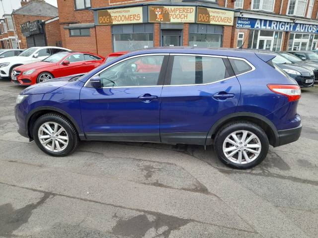 2014 Nissan Qashqai 1.5 dCi Acenta [Smart Vision Pack] 5dr