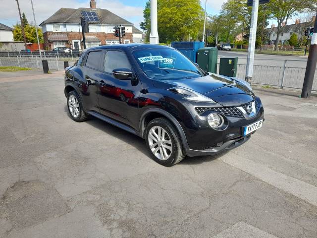 Nissan Juke 1.5 dCi N-Connecta 5dr Hatchback Diesel Black