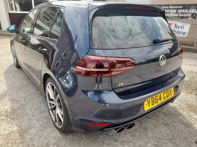 2015 Volkswagen Golf 2.0 TSI R 5dr