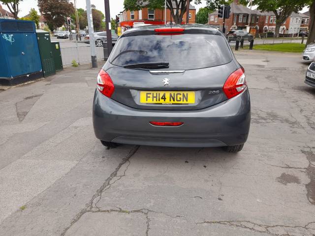 2014 Peugeot 208 1.2 VTi Active 5dr