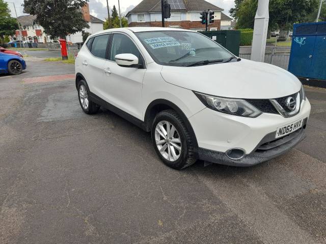 Nissan Qashqai 1.2 DiG-T Acenta [Smart Vision Pack] 5dr Hatchback Petrol White
