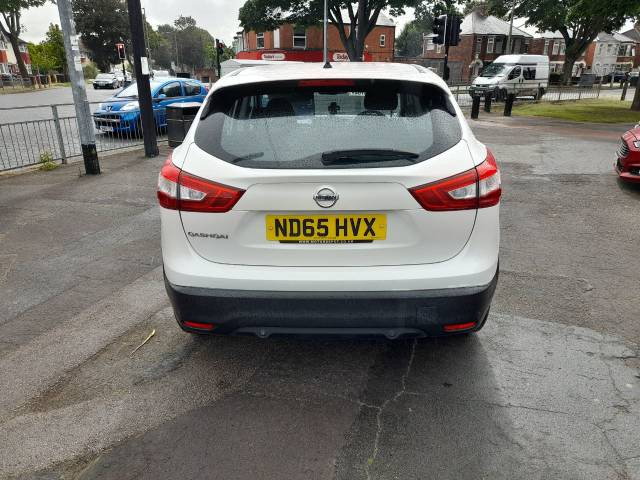 2016 Nissan Qashqai 1.2 DiG-T Acenta [Smart Vision Pack] 5dr
