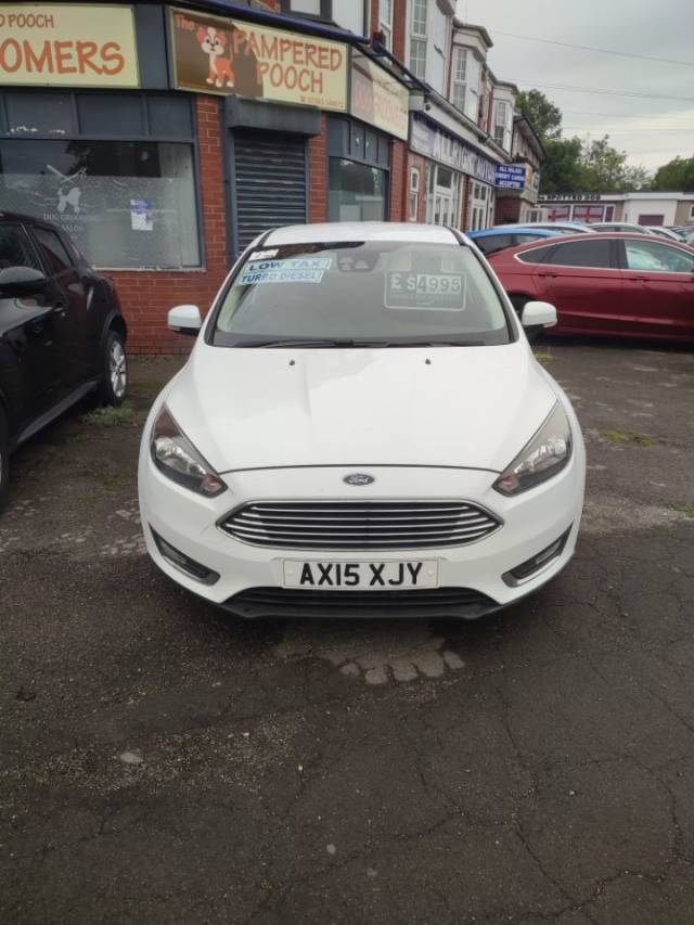 Ford Focus 1.5 TDCi 120 Titanium 5dr Hatchback Diesel White